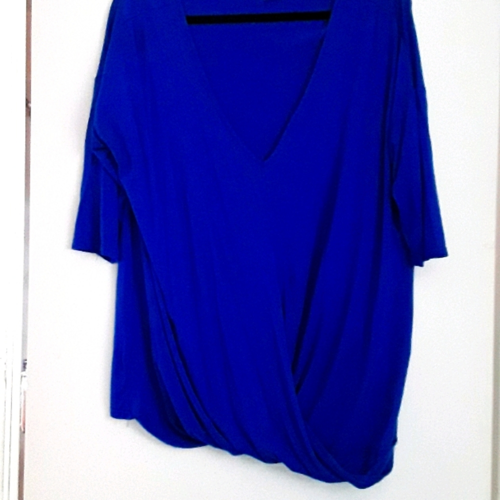 Blouse says s/m